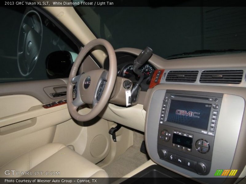 White Diamond Tricoat / Light Tan 2013 GMC Yukon XL SLT