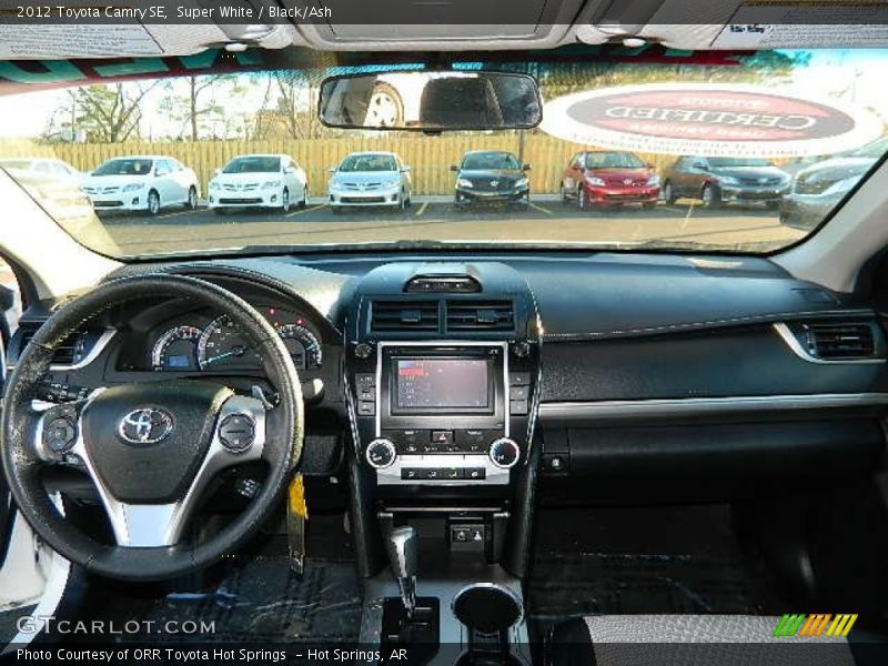 Super White / Black/Ash 2012 Toyota Camry SE