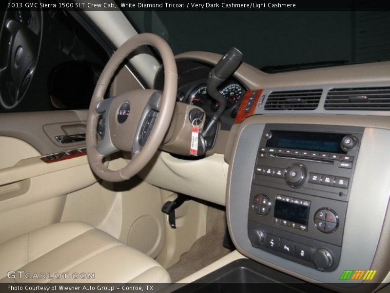 White Diamond Tricoat / Very Dark Cashmere/Light Cashmere 2013 GMC Sierra 1500 SLT Crew Cab