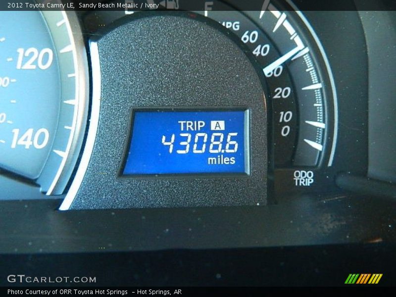 Sandy Beach Metallic / Ivory 2012 Toyota Camry LE