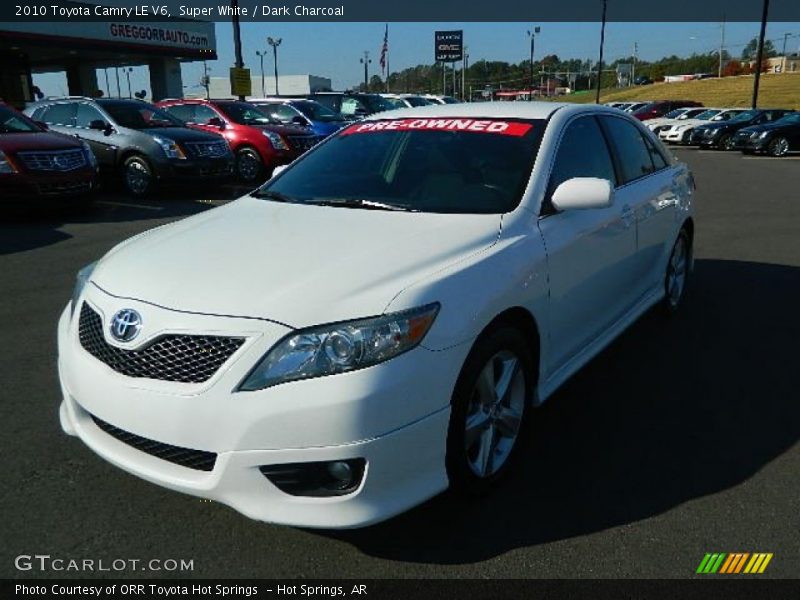 Super White / Dark Charcoal 2010 Toyota Camry LE V6
