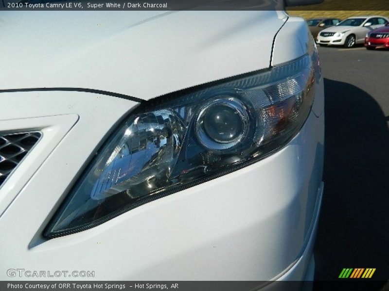 Super White / Dark Charcoal 2010 Toyota Camry LE V6