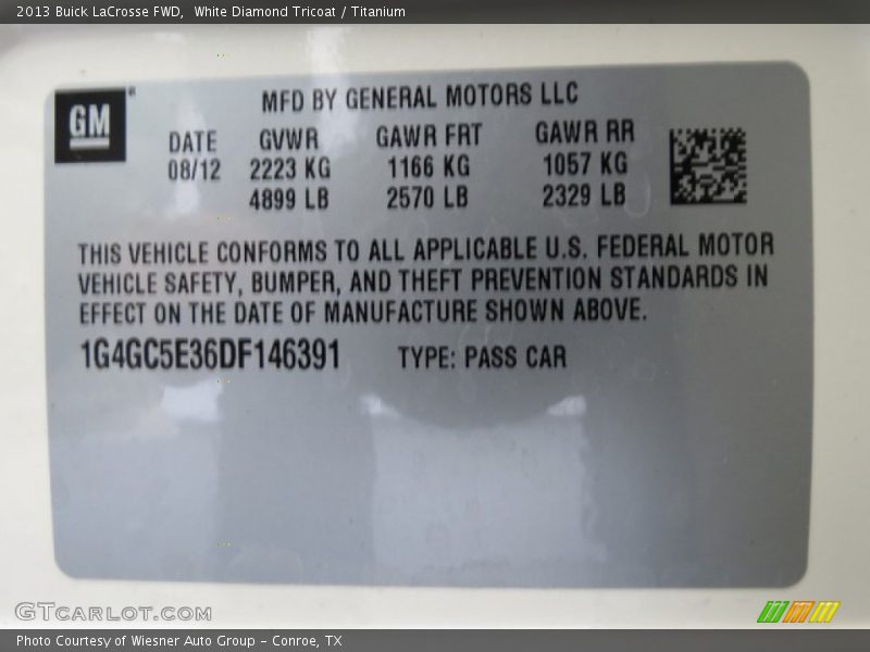 White Diamond Tricoat / Titanium 2013 Buick LaCrosse FWD