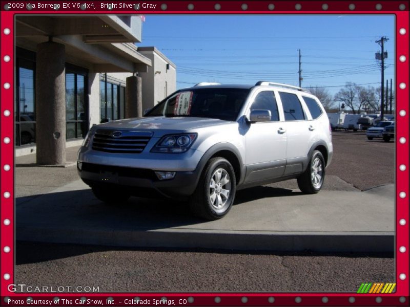 Bright Silver / Gray 2009 Kia Borrego EX V6 4x4