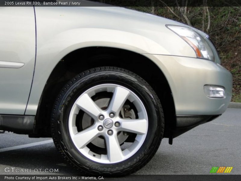 2005 RX 330 Wheel