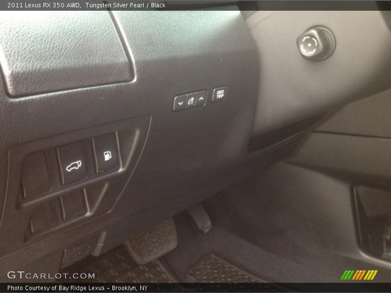 Tungsten Silver Pearl / Black 2011 Lexus RX 350 AWD