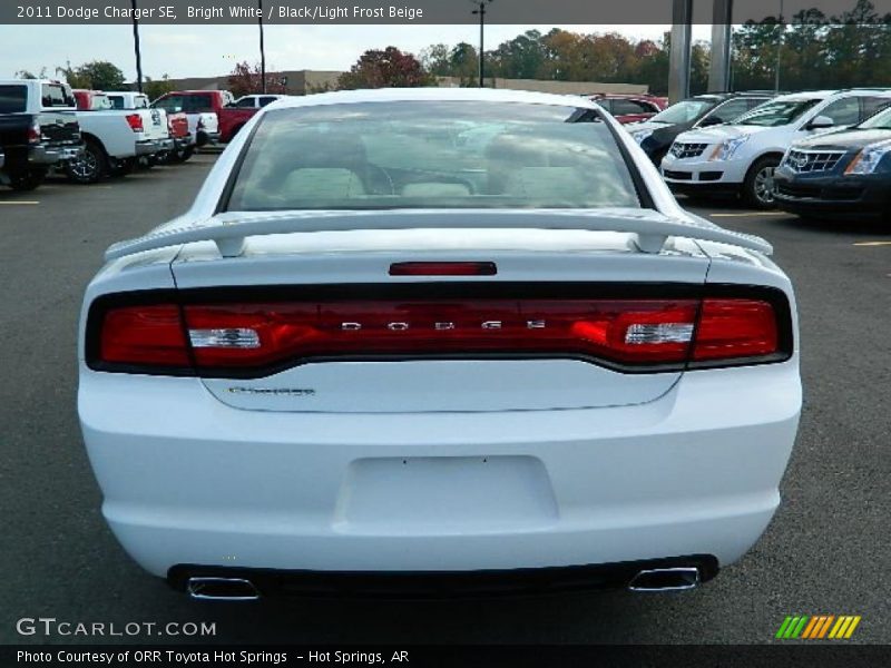 Bright White / Black/Light Frost Beige 2011 Dodge Charger SE