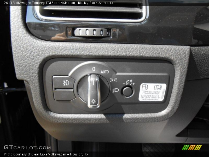 Black / Black Anthracite 2013 Volkswagen Touareg TDI Sport 4XMotion