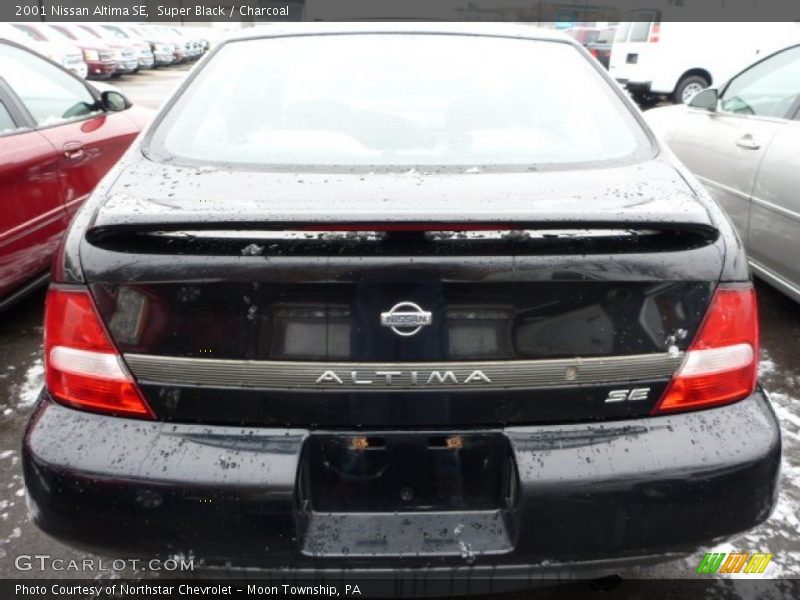 Super Black / Charcoal 2001 Nissan Altima SE