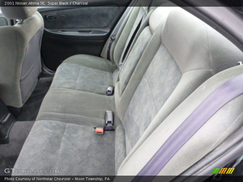 Super Black / Charcoal 2001 Nissan Altima SE