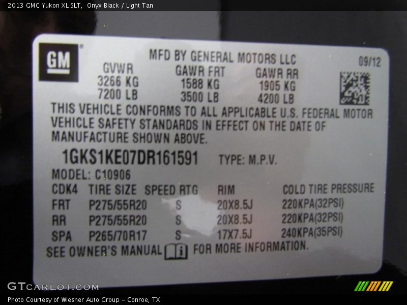 Onyx Black / Light Tan 2013 GMC Yukon XL SLT