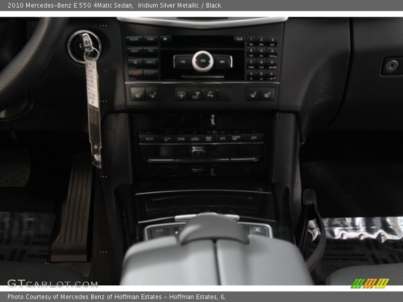 Iridium Silver Metallic / Black 2010 Mercedes-Benz E 550 4Matic Sedan