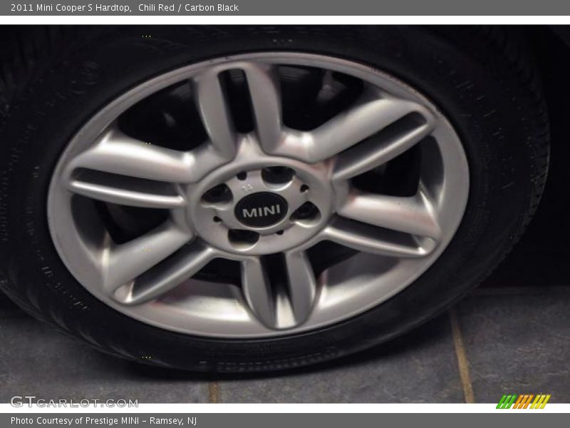 Chili Red / Carbon Black 2011 Mini Cooper S Hardtop