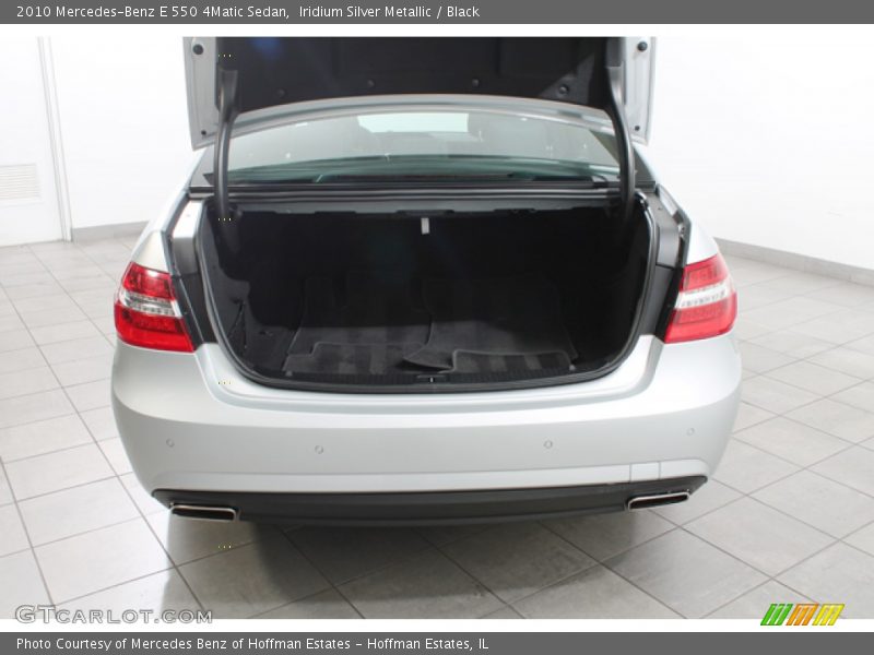 Iridium Silver Metallic / Black 2010 Mercedes-Benz E 550 4Matic Sedan