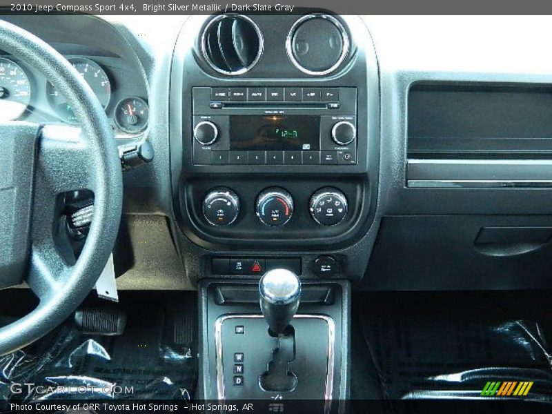 Bright Silver Metallic / Dark Slate Gray 2010 Jeep Compass Sport 4x4