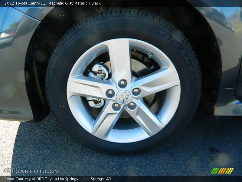 Magnetic Gray Metallic / Black 2012 Toyota Camry SE