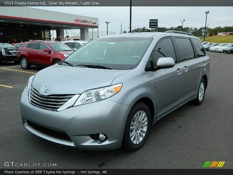 Silver Sky Metallic / Light Gray 2013 Toyota Sienna XLE