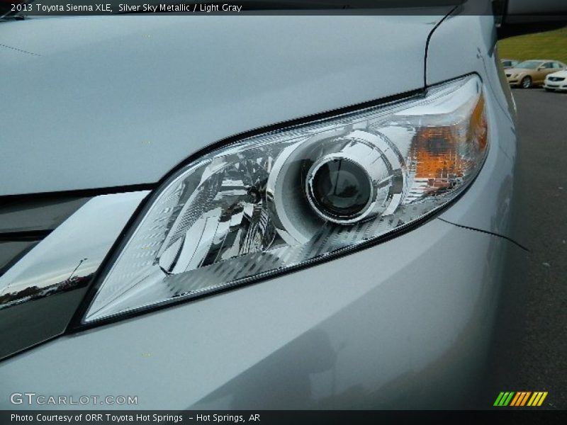 Silver Sky Metallic / Light Gray 2013 Toyota Sienna XLE