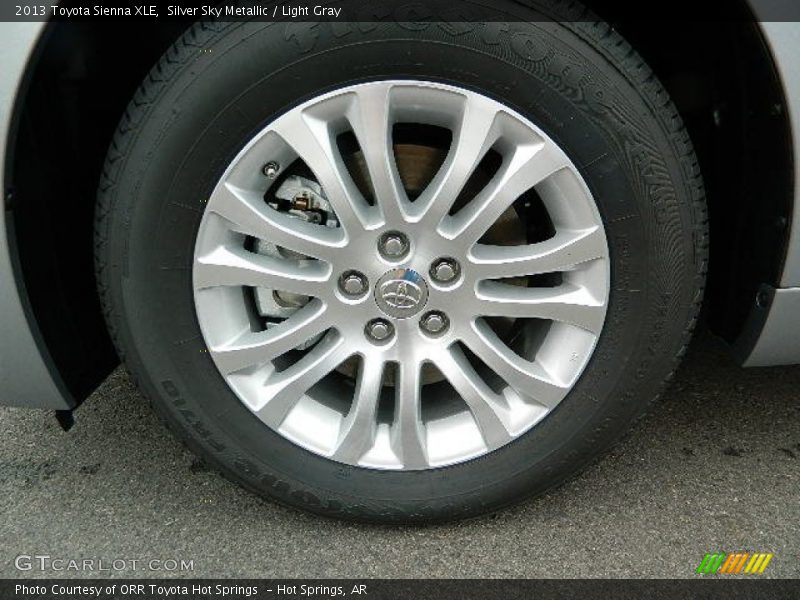 Silver Sky Metallic / Light Gray 2013 Toyota Sienna XLE