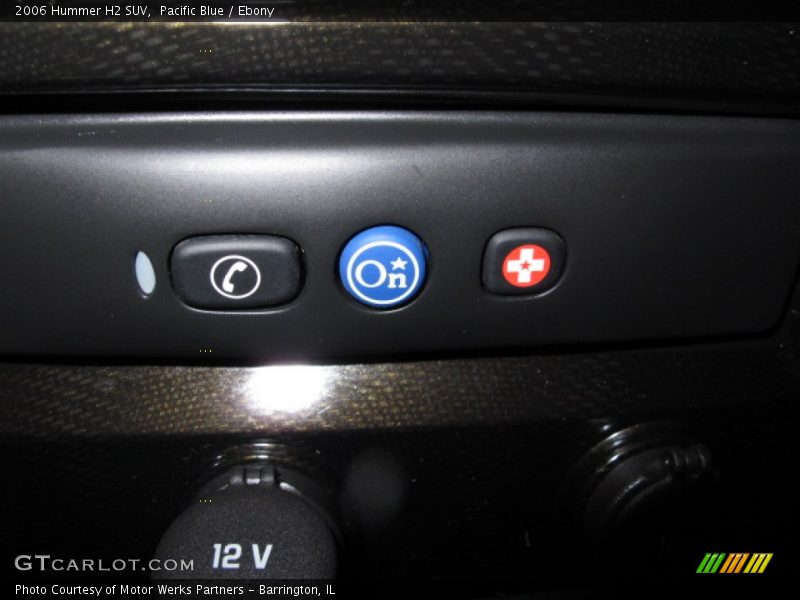 Controls of 2006 H2 SUV