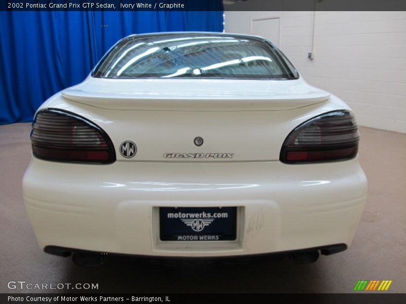 Ivory White / Graphite 2002 Pontiac Grand Prix GTP Sedan