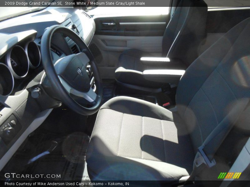 Stone White / Medium Slate Gray/Light Shale 2009 Dodge Grand Caravan SE