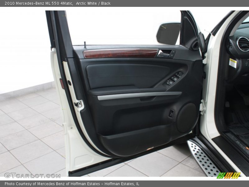 Arctic White / Black 2010 Mercedes-Benz ML 550 4Matic