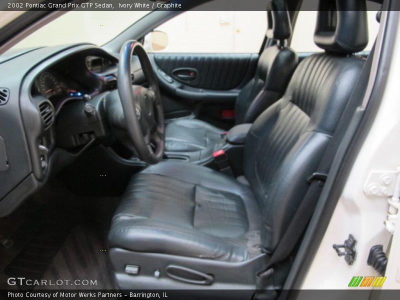  2002 Grand Prix GTP Sedan Graphite Interior