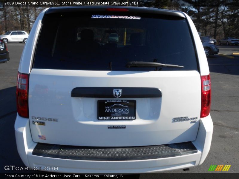 Stone White / Medium Slate Gray/Light Shale 2009 Dodge Grand Caravan SE