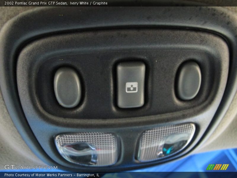 Controls of 2002 Grand Prix GTP Sedan