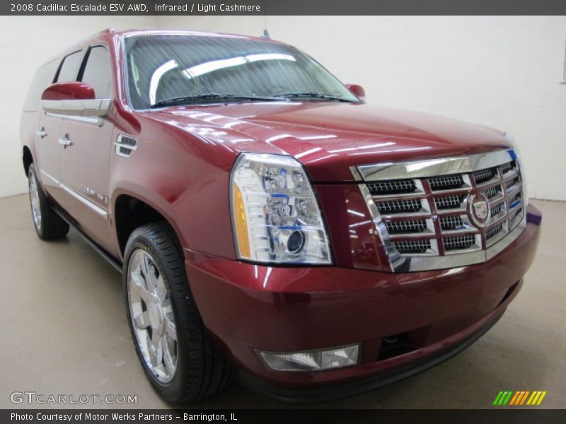 Front 3/4 View of 2008 Escalade ESV AWD