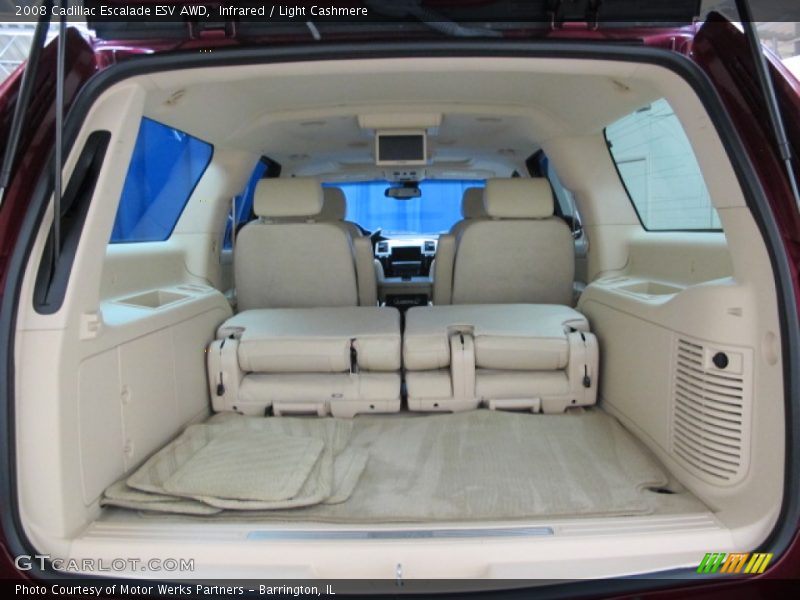  2008 Escalade ESV AWD Trunk