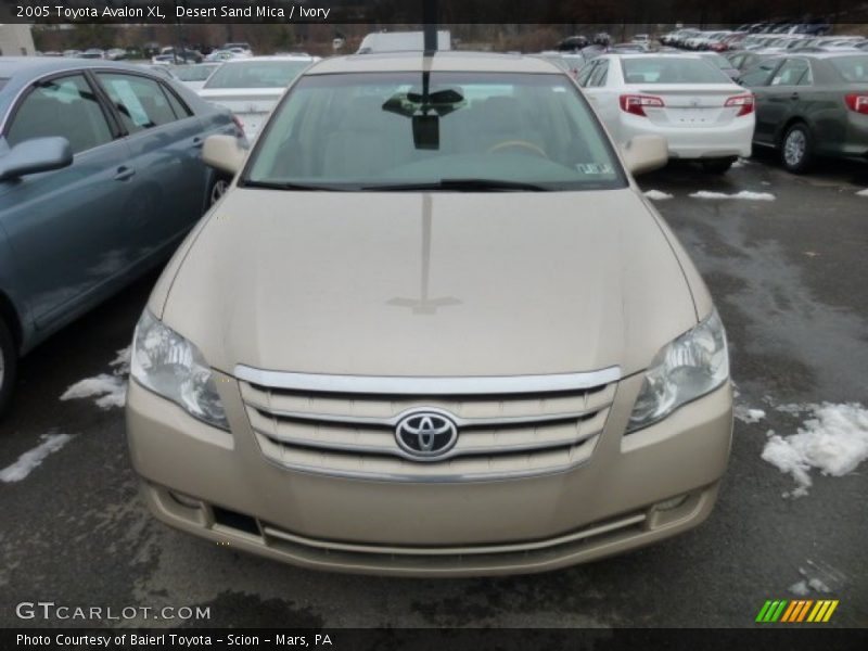 Desert Sand Mica / Ivory 2005 Toyota Avalon XL