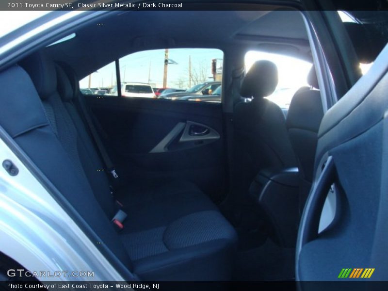 Classic Silver Metallic / Dark Charcoal 2011 Toyota Camry SE