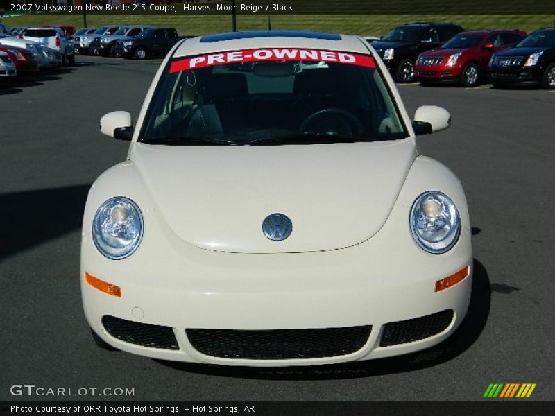 Harvest Moon Beige / Black 2007 Volkswagen New Beetle 2.5 Coupe