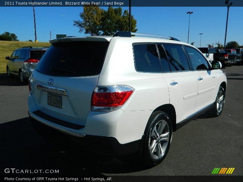 Blizzard White Pearl / Sand Beige 2011 Toyota Highlander Limited