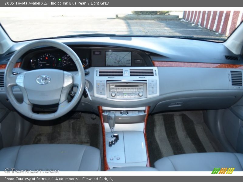 Indigo Ink Blue Pearl / Light Gray 2005 Toyota Avalon XLS