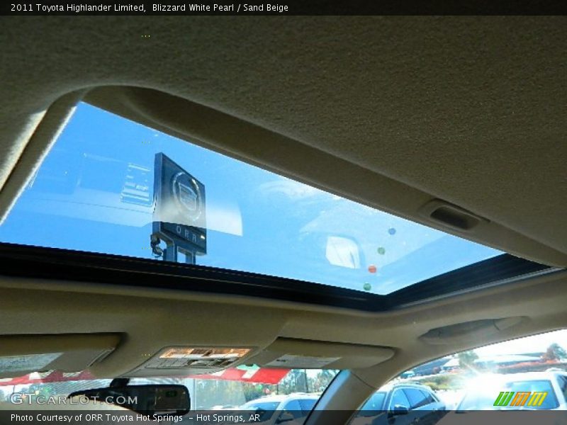 Blizzard White Pearl / Sand Beige 2011 Toyota Highlander Limited