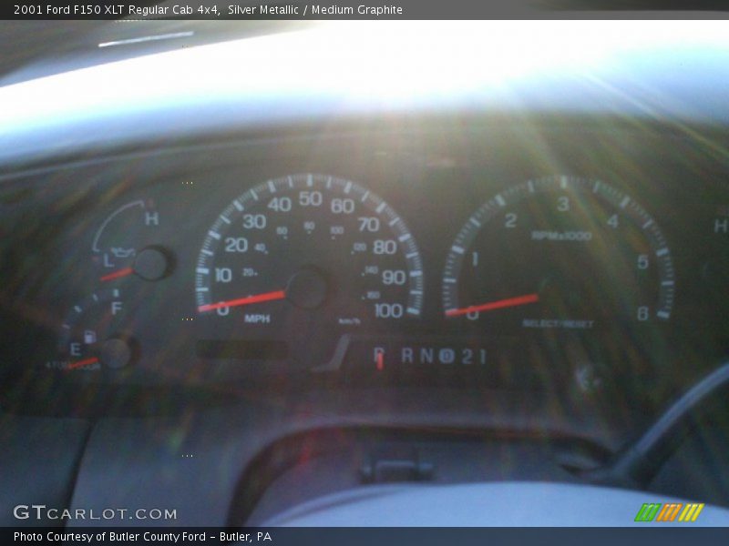 Silver Metallic / Medium Graphite 2001 Ford F150 XLT Regular Cab 4x4