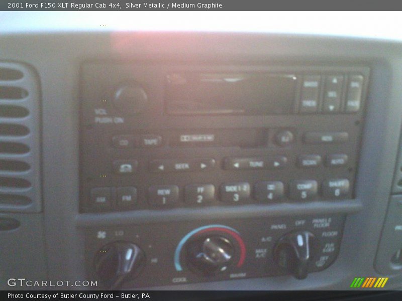 Silver Metallic / Medium Graphite 2001 Ford F150 XLT Regular Cab 4x4