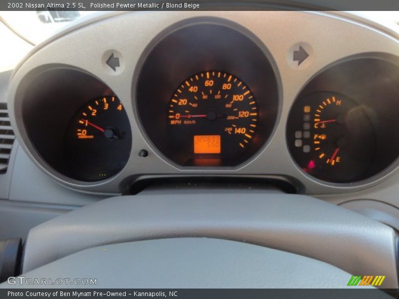Polished Pewter Metallic / Blond Beige 2002 Nissan Altima 2.5 SL