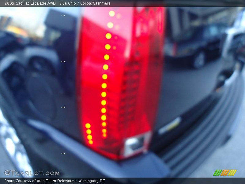 Blue Chip / Cocoa/Cashmere 2009 Cadillac Escalade AWD