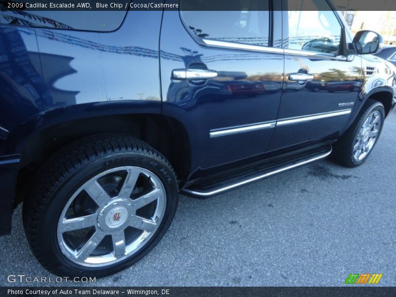 Blue Chip / Cocoa/Cashmere 2009 Cadillac Escalade AWD
