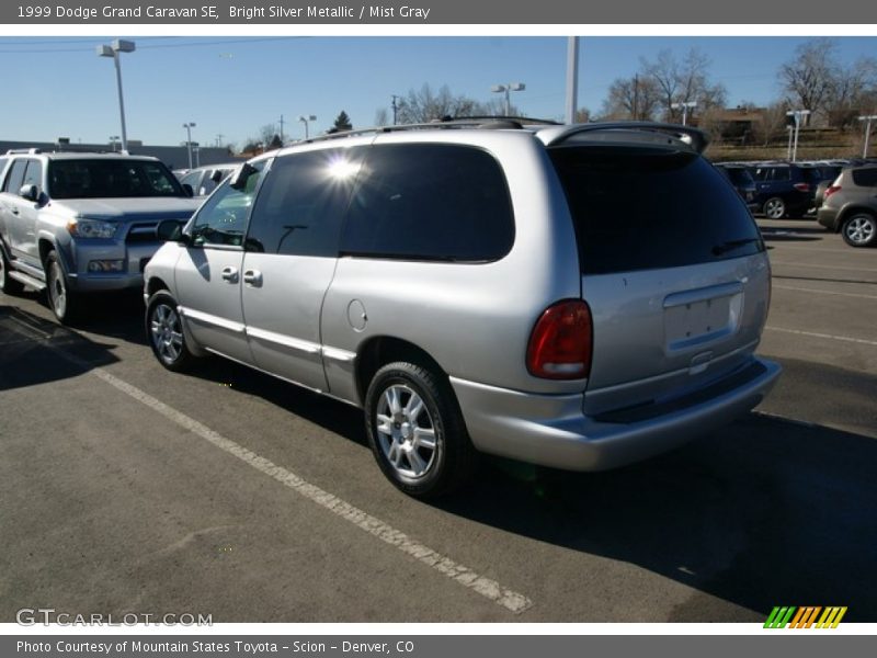 Bright Silver Metallic / Mist Gray 1999 Dodge Grand Caravan SE