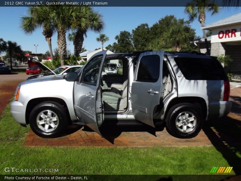 Quicksilver Metallic / Light Titanium 2012 GMC Yukon SLT