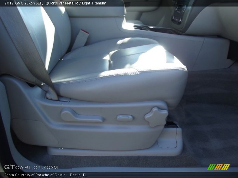 Quicksilver Metallic / Light Titanium 2012 GMC Yukon SLT