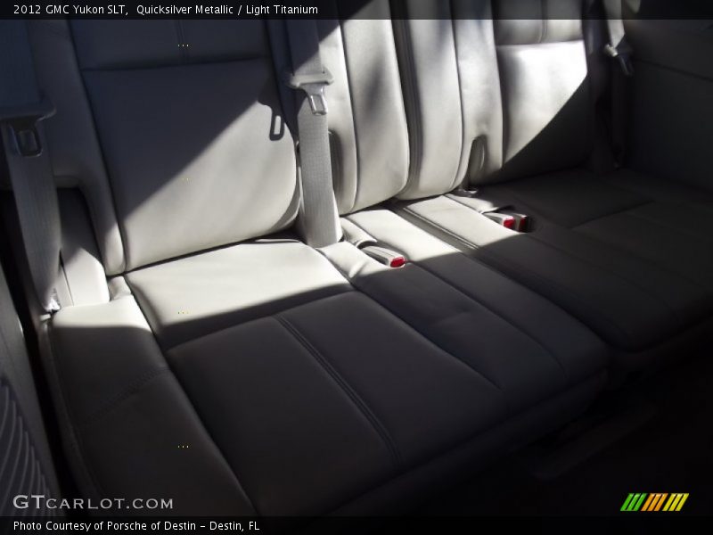 Quicksilver Metallic / Light Titanium 2012 GMC Yukon SLT
