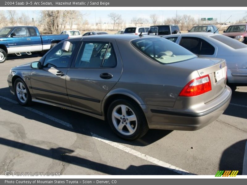 Hazelnut Metallic / Sand Beige 2004 Saab 9-5 Arc Sedan
