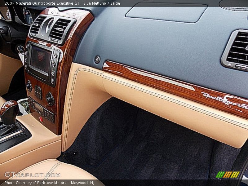 Dashboard of 2007 Quattroporte Executive GT