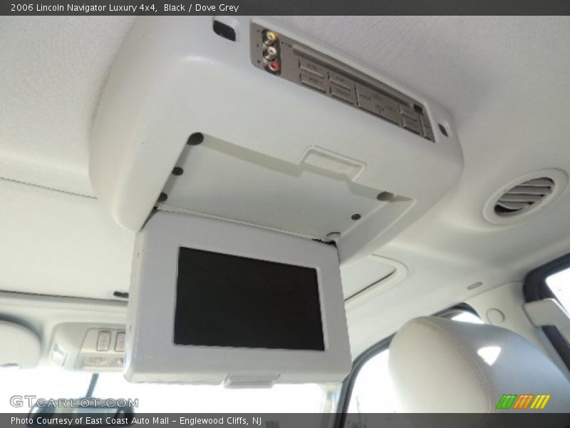 Black / Dove Grey 2006 Lincoln Navigator Luxury 4x4